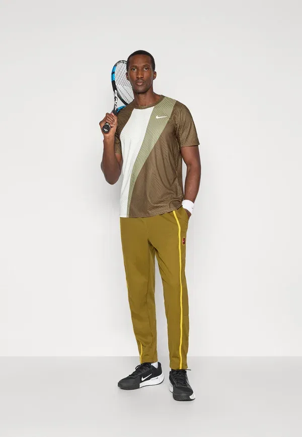 Футболка спортивная Nikecourt Advantage Slam Top, Nike Performance, цвет парусный/темный орех/белый — фото 2