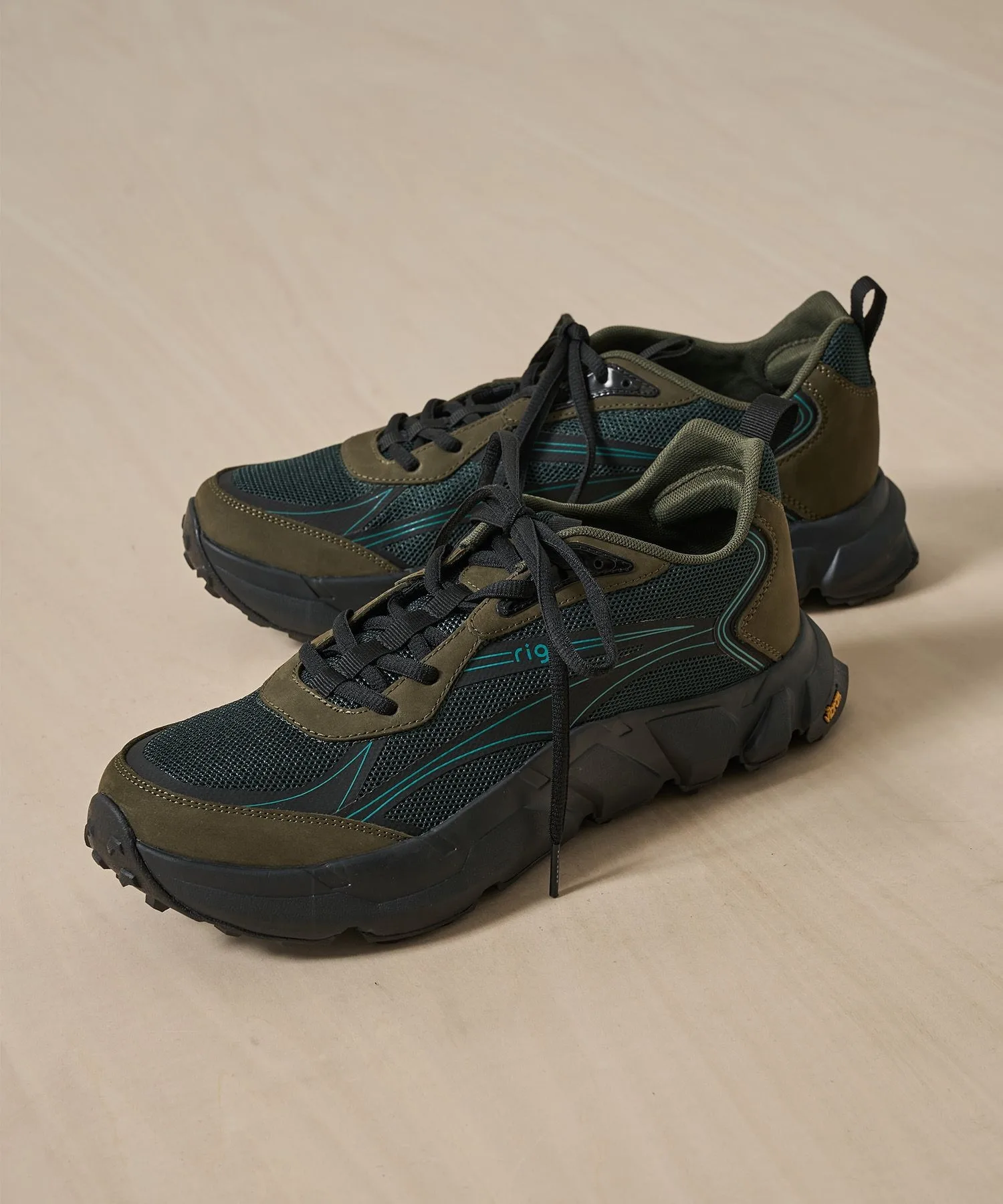 Мужские кроссовки для треккинга hoja rig с Vibram оливковые