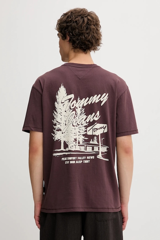 

Хлопковая футболка Tommy Jeans, коричневый