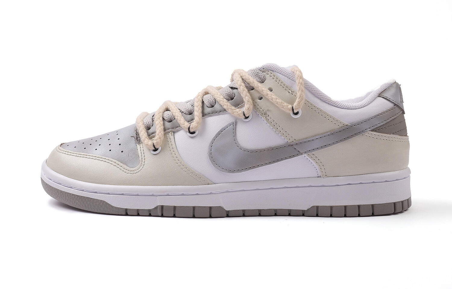 

Женские кроссовки для скейтбординга Nike Dunk, Gray