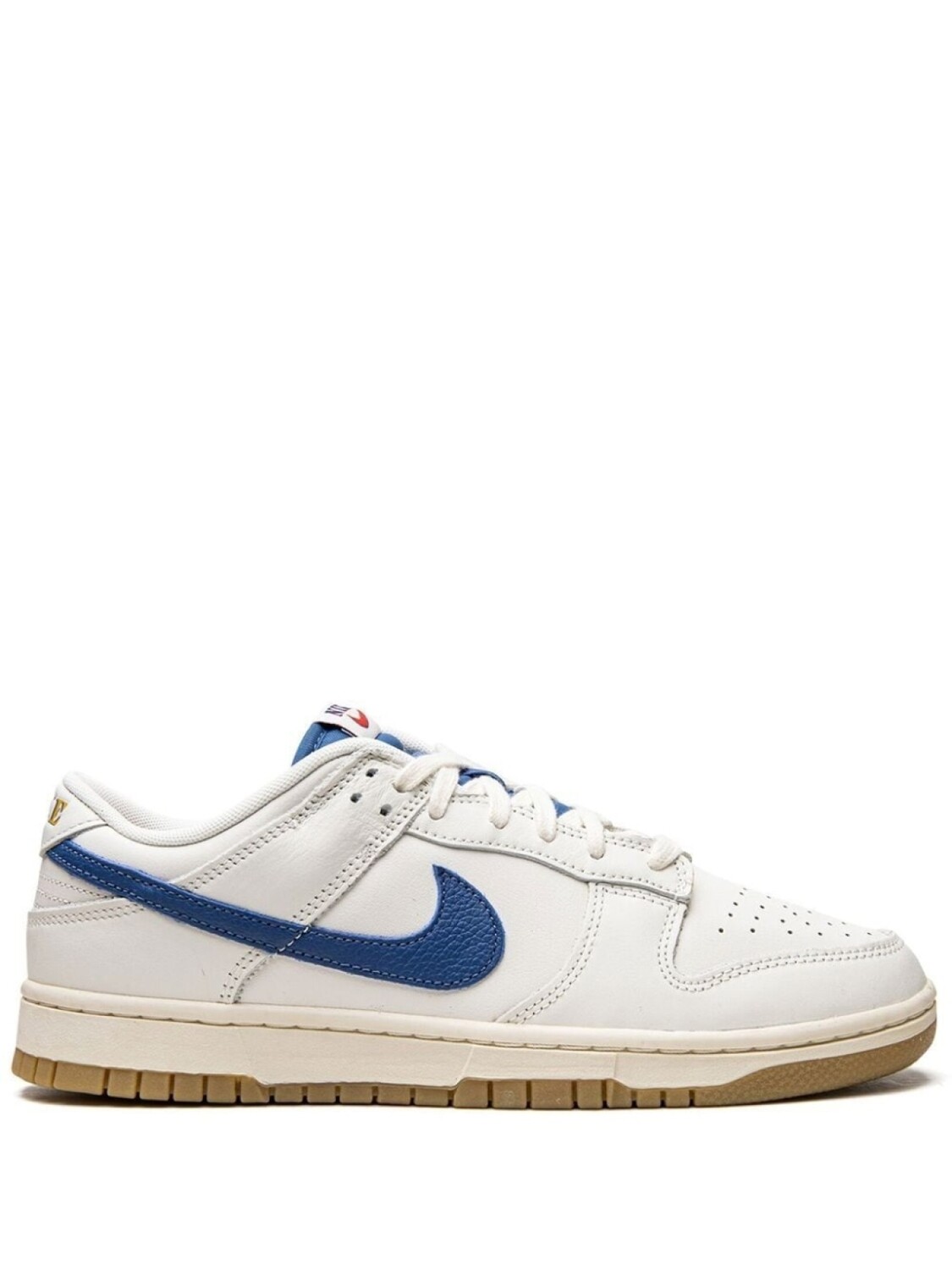 

Кроссовки Dunk Low SE Nike, белый