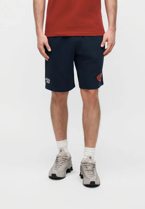 Клубные переизданные спортивные штаны Nike Sportswear, Obsidian/Khaki — фото 3
