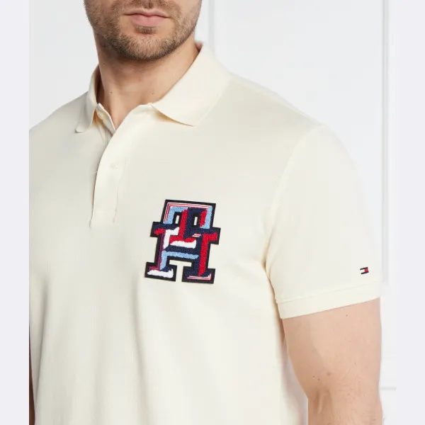 Рубашка-Поло стандартного кроя с нашивкой Tommy Hilfiger, экрю — фото 3