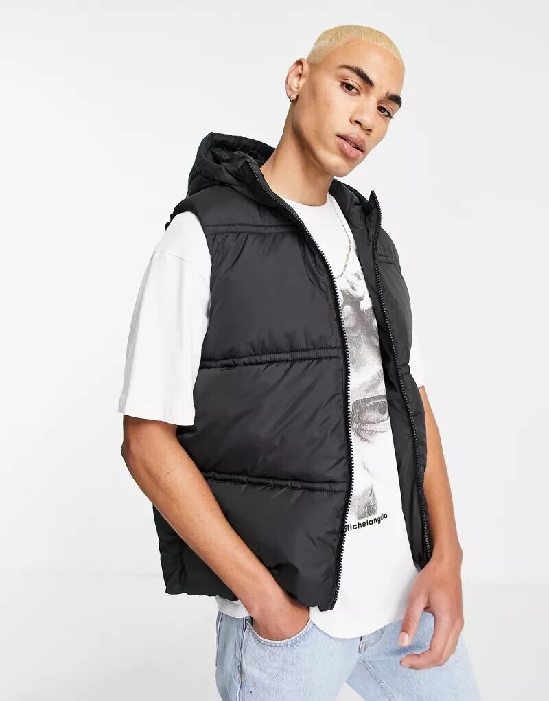 

Черный пуховик с капюшоном ASOS