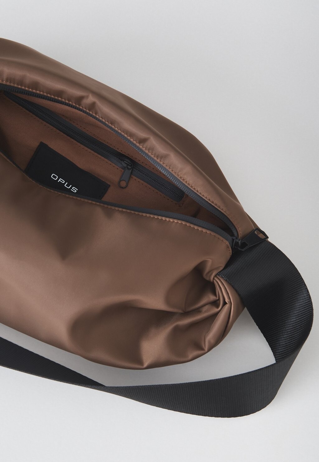 

Сумка через плечо AFLEMA BAG Opus, коричневый