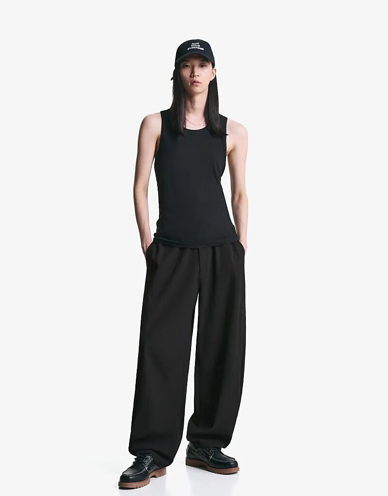 

Брюки Bershka Balloon Fit черного цвета