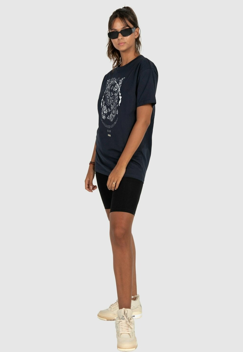 

Принт на футболке PAISLEY HEAVY OVERSIZED TEE MJ Gonzales, темно-синий