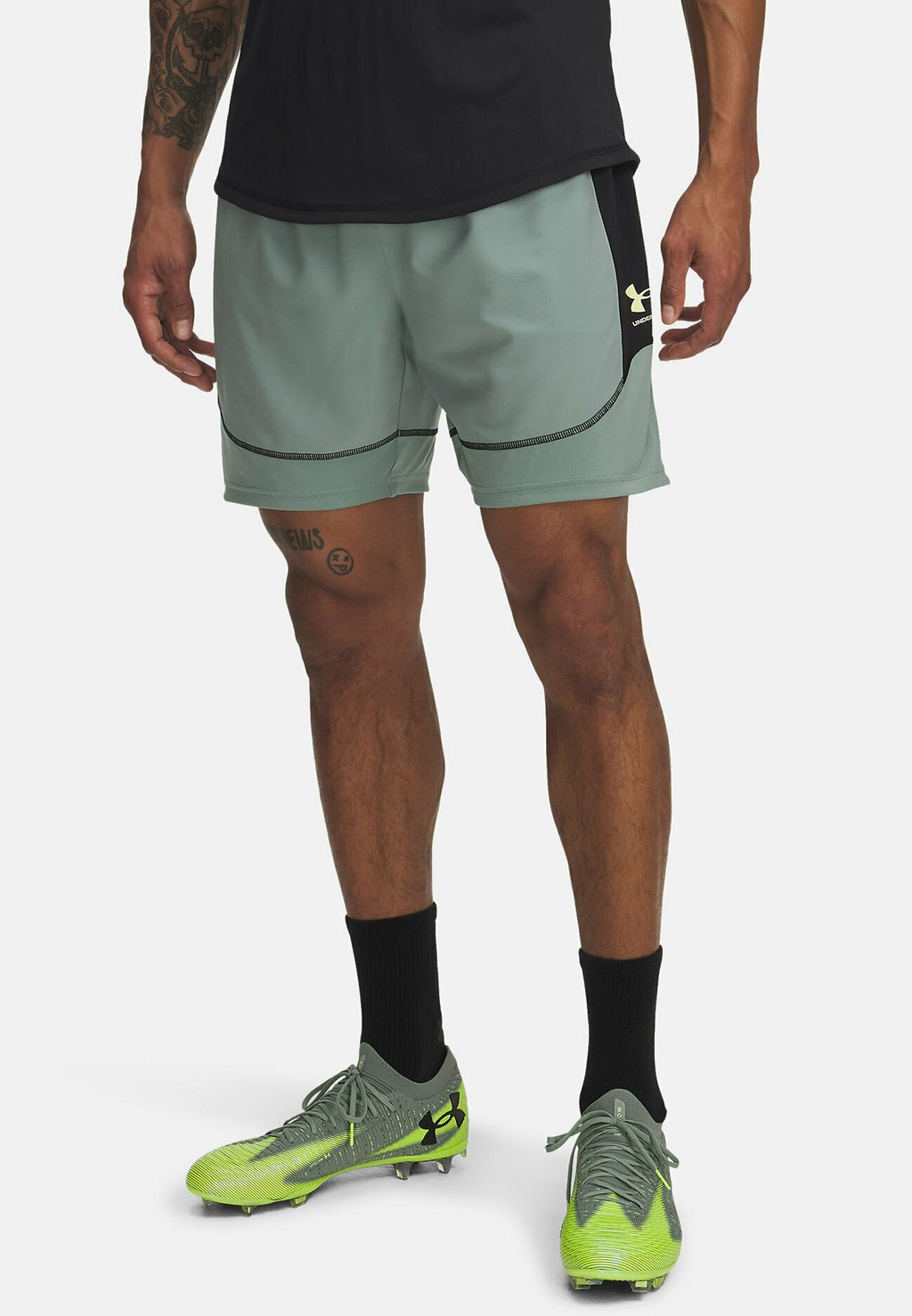 

Спортивные шорты PRO TRAIN Under Armour, зеленый