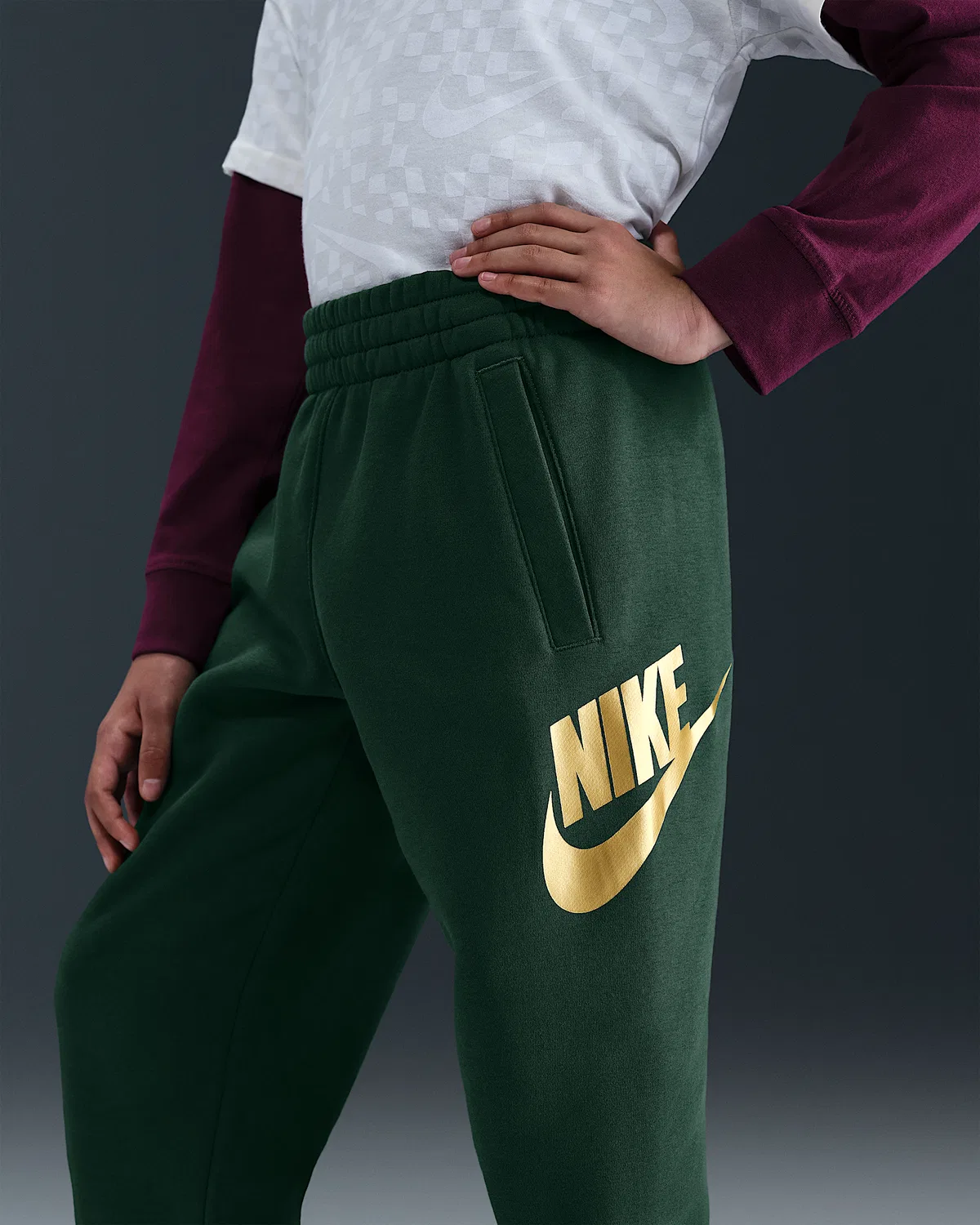 Джоггеры Nike Sportswear Club Fleece для старших детей, Fir/Metallic Gold — фото 3