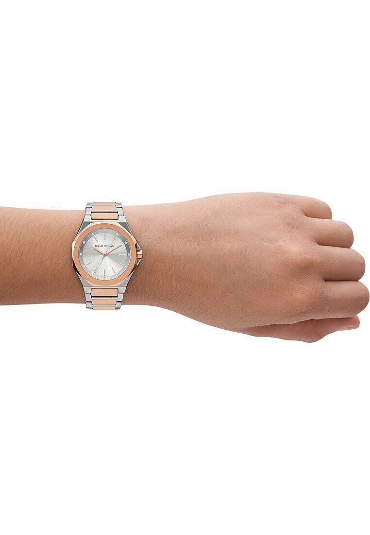 

Часы Armani Exchange, серебро