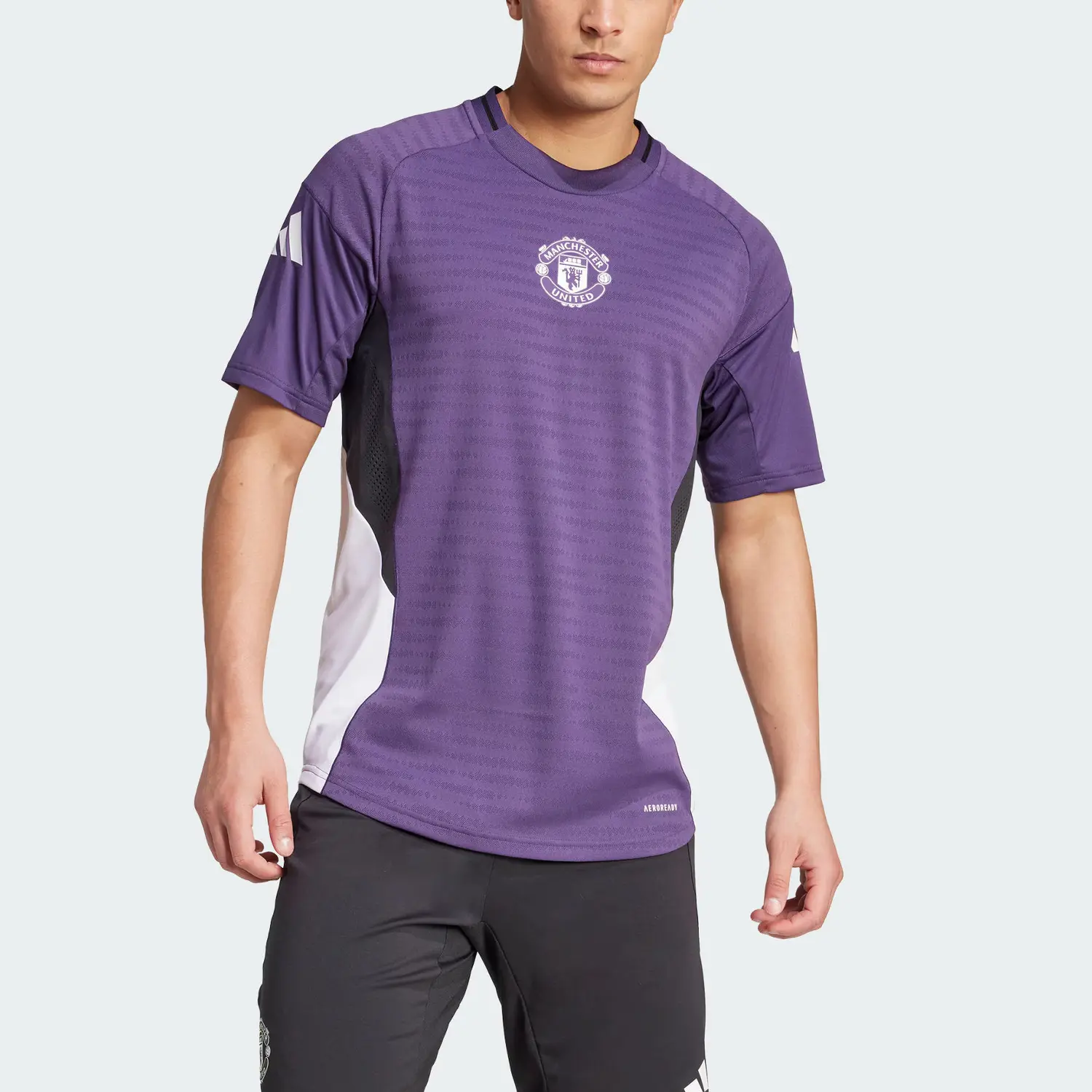 Футболка Manchester United Tiro 25 Pro мужская Adidas, фиолетовый/белый/черный — фото 3