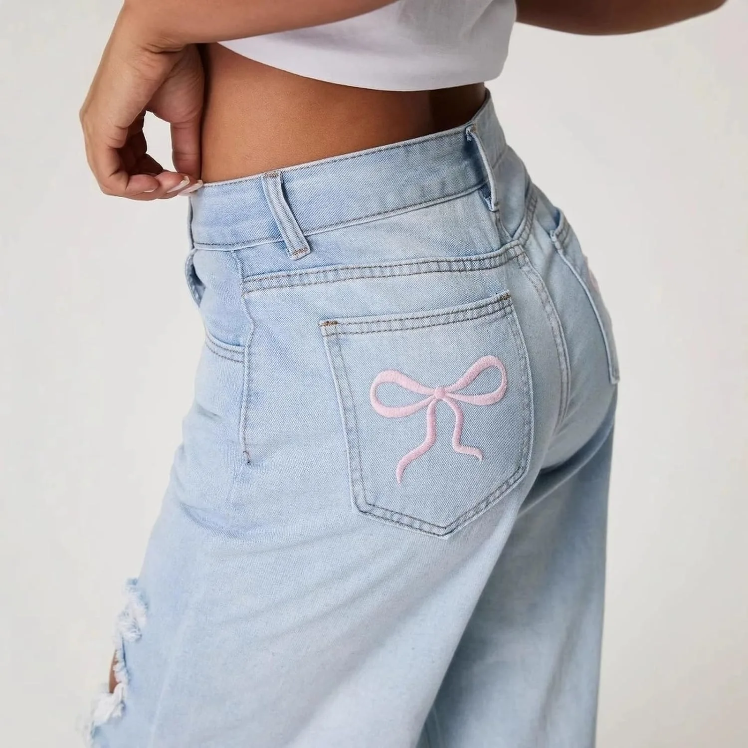 Прямые джинсы Loose Fit с вырезами для женщин — высокие рваные джинсы — фото 4