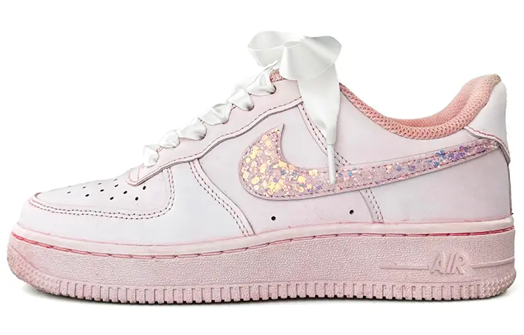 

Женские кроссовки для скейтбординга Nike Air Force 1, Pink