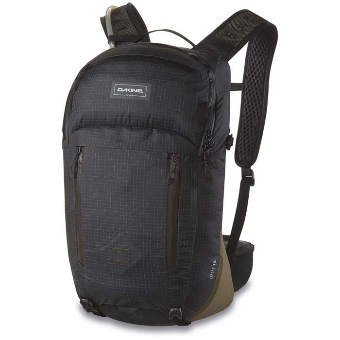 

Питьевой рюкзак Seeker 18 л Dakine, Black Moss