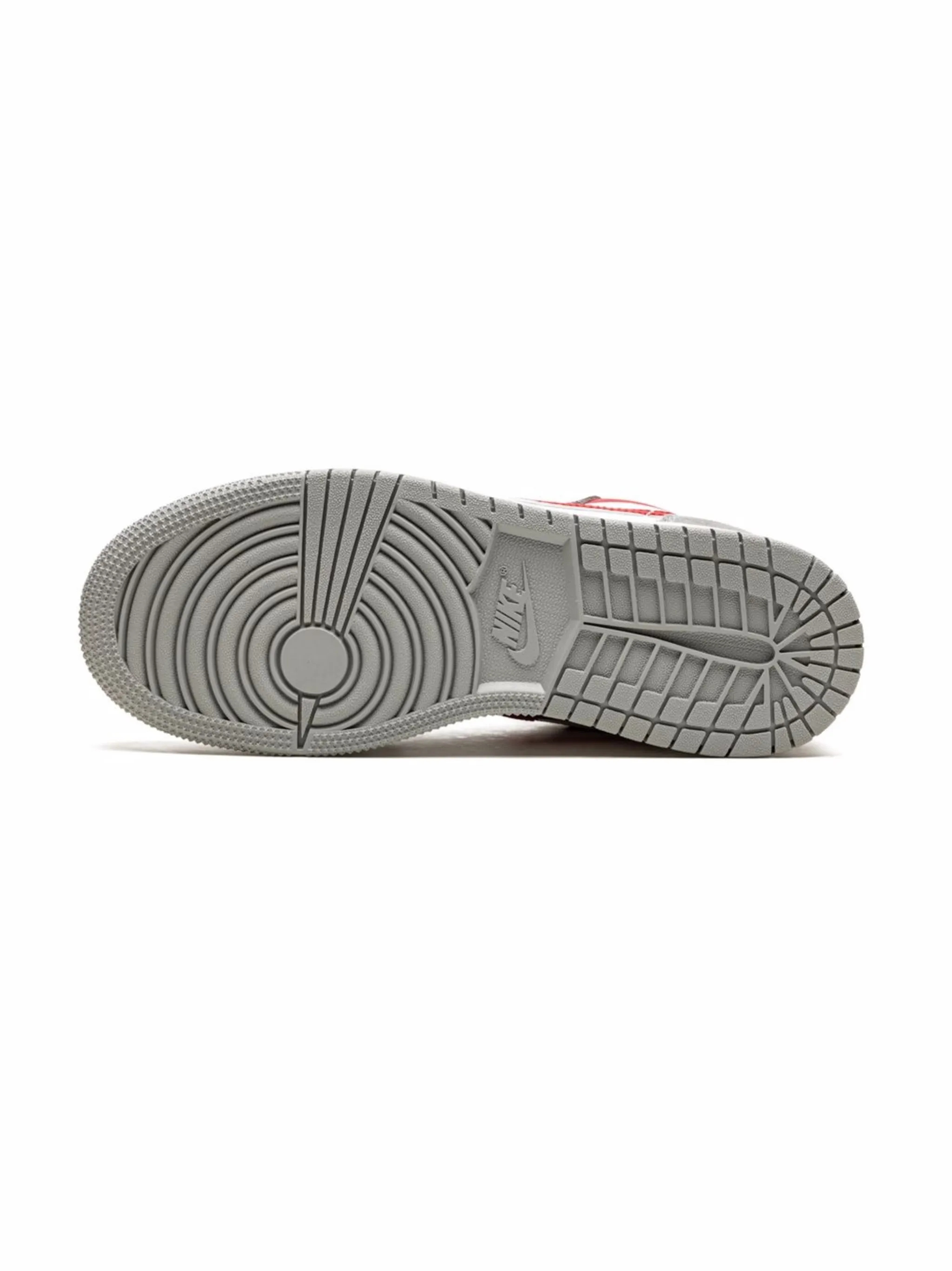 Кроссовки Air Jordan 1 Low SE Jordan Kids, серый — фото 4