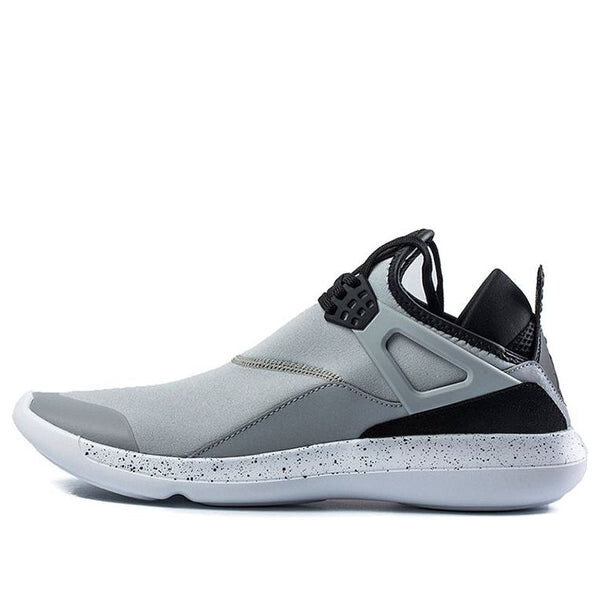 

Кроссовки летят 89 Air Jordan, серый