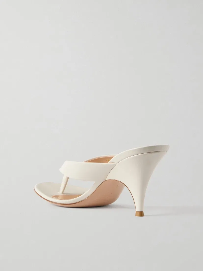 Кожаные босоножки-стринги Sofia 70 Gianvito Rossi, белый — фото 3