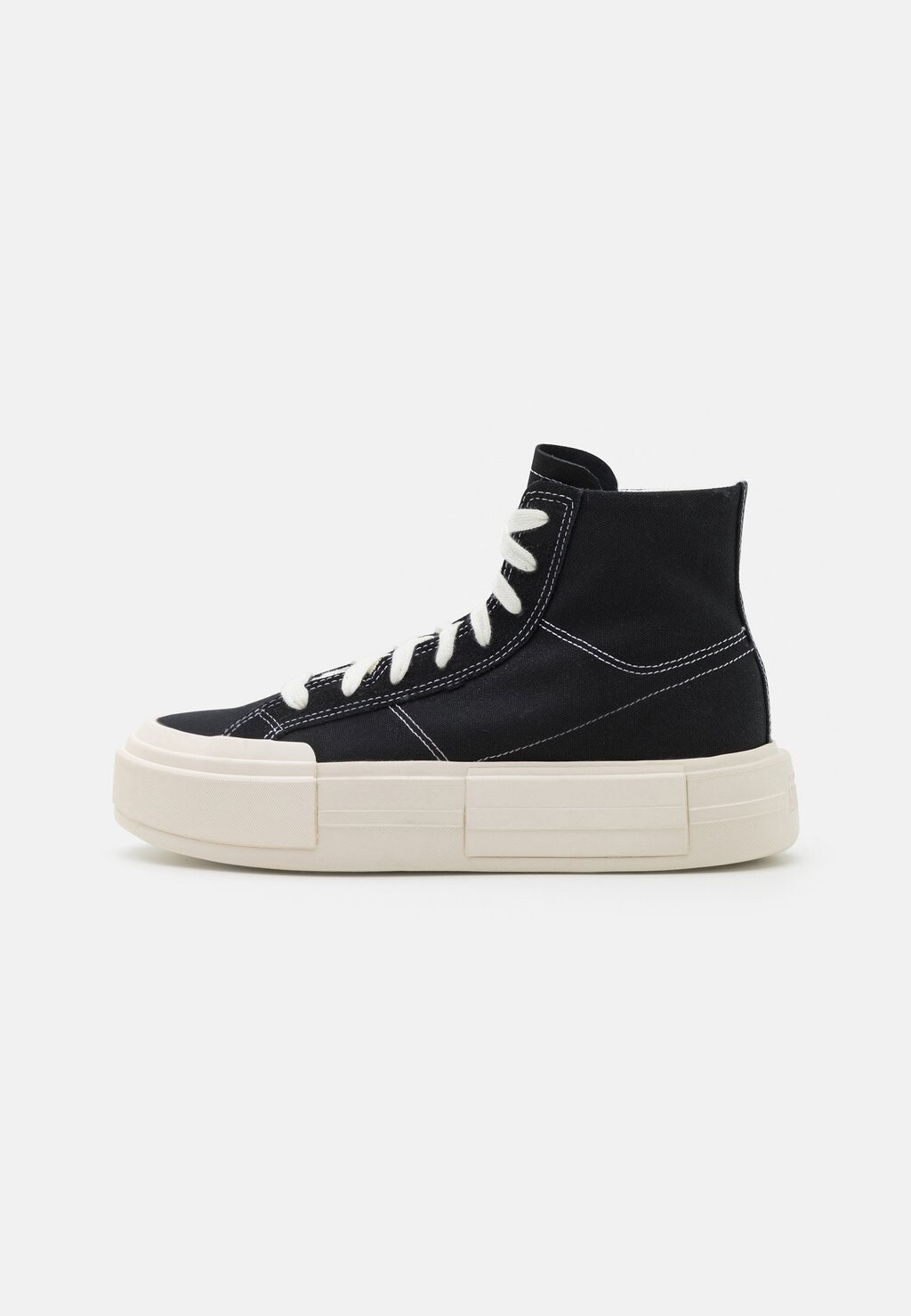 

Высокие кроссовки Converse, черный