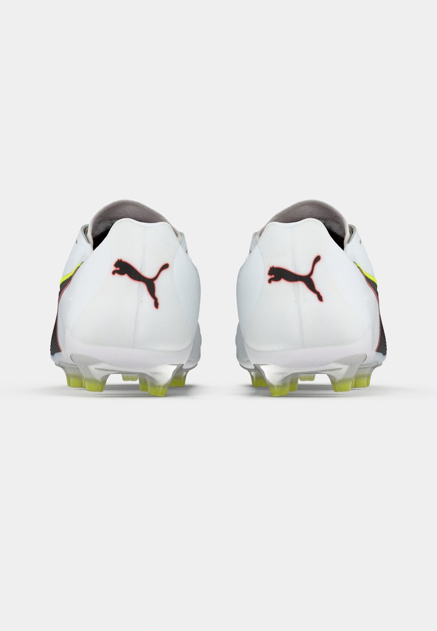 Кроссовки Puma KING 20 MATCH FG/AG, White/Glowing Red/Yellow Alert/Black — фото 4