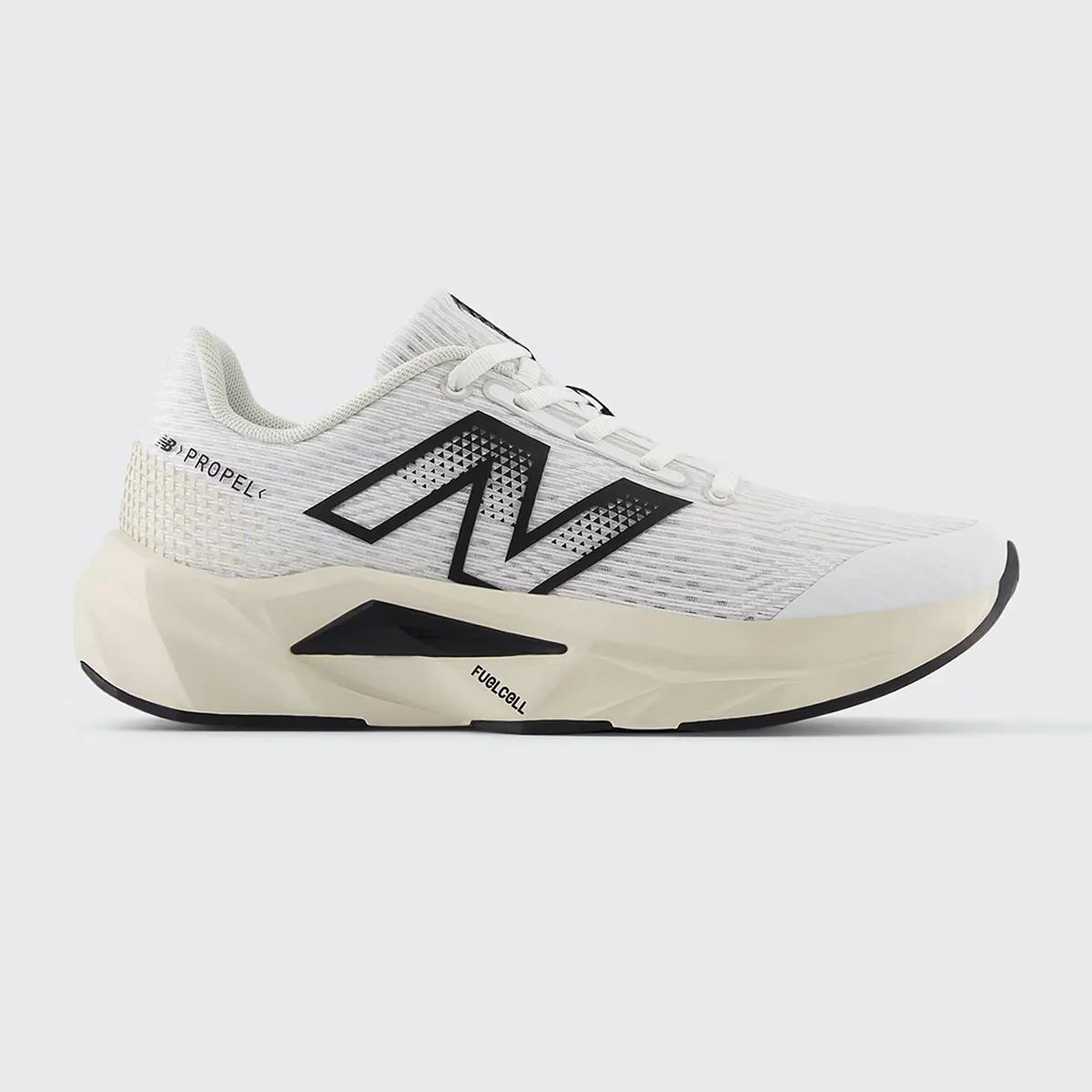 

Кроссовки для бега New Balance GPFCPRC5 для детей, белый/черный