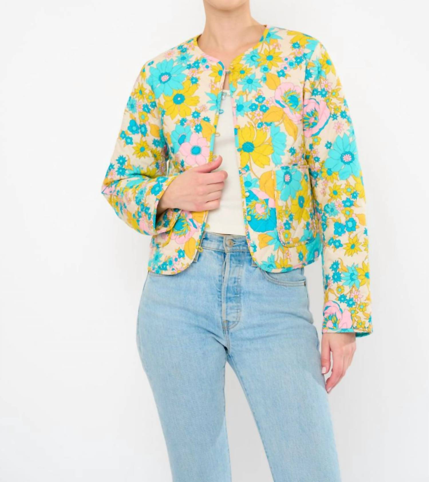 

Flora Bea Terra Coat в цвете вишнево-слоновая кость