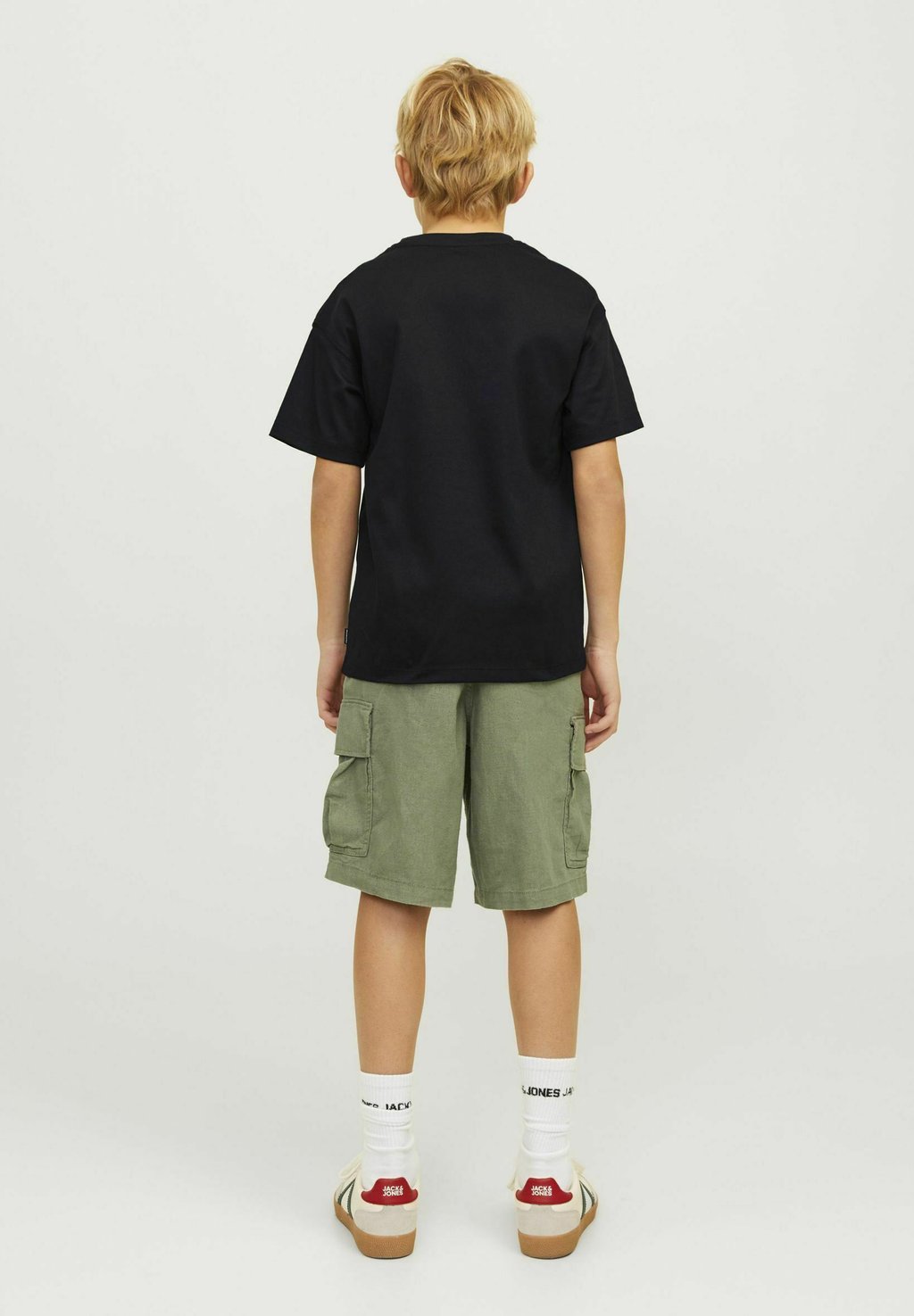 Футболка JJEURBAN EDGE SS O-NECK JNR Jack & Jones Junior, черный — фото 3