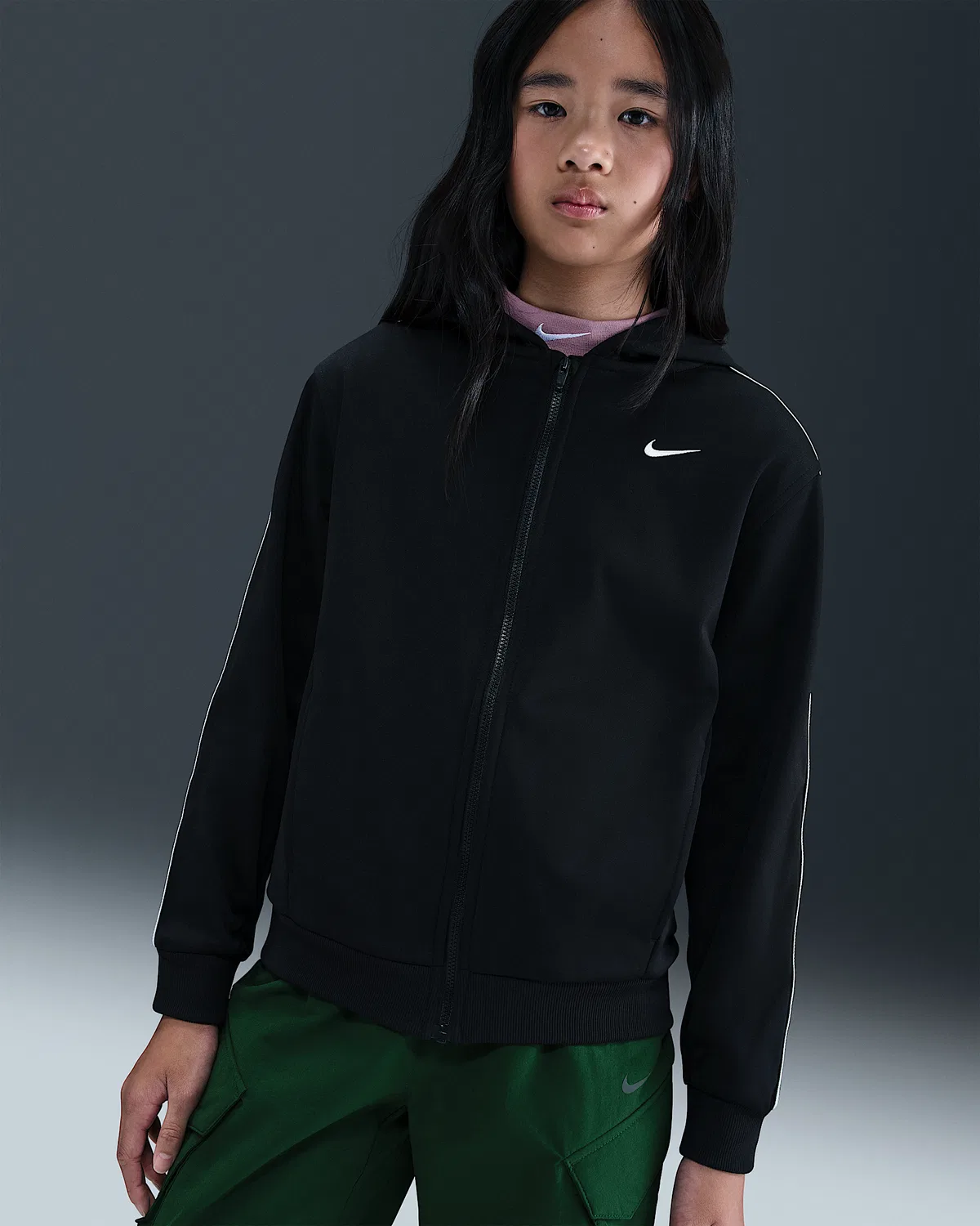 Детская толстовка Nike Sportswear Club Dri-FIT на молнии, Black/Black/Black/White — фото 2