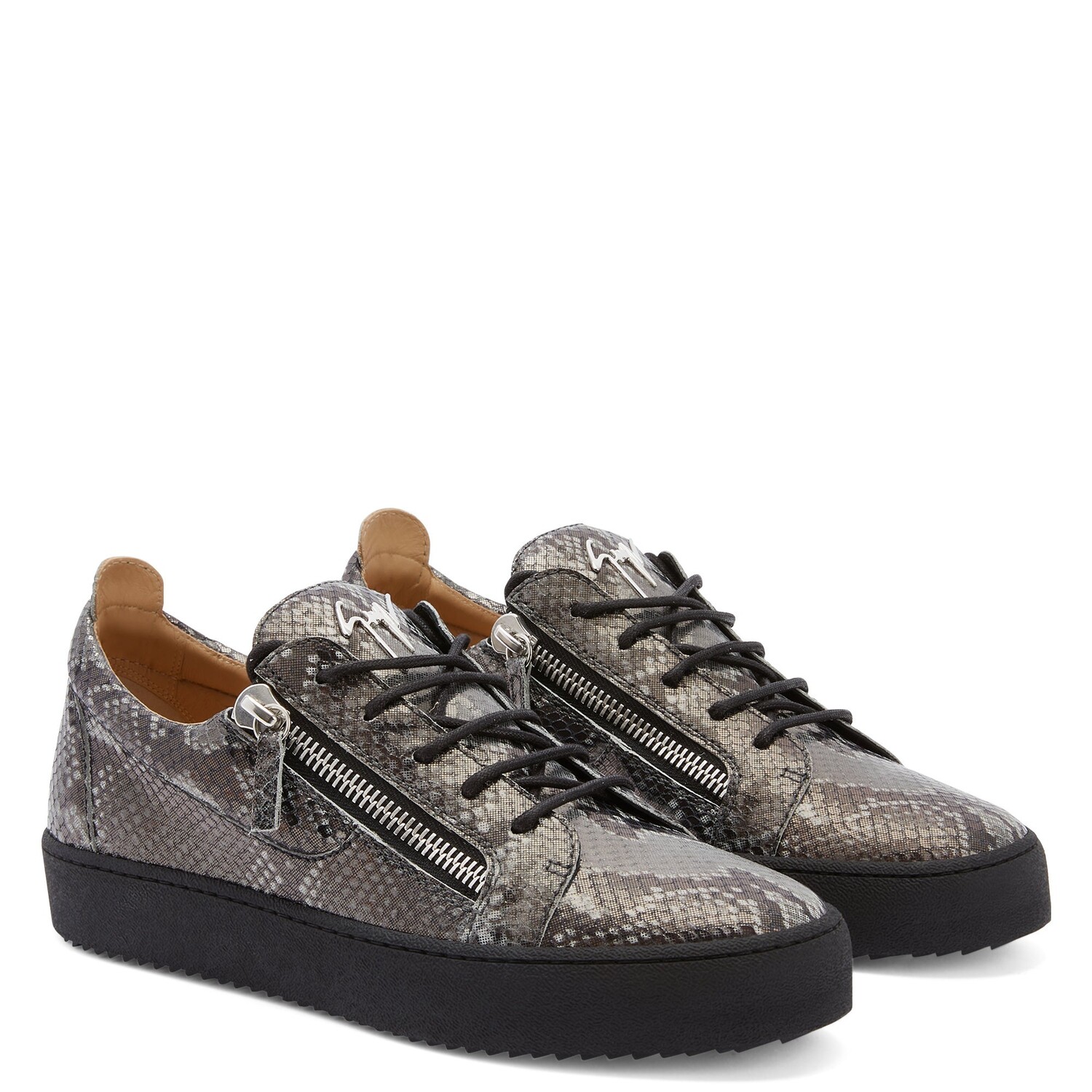 

Джузеппе Занотти Фрэнки Giuseppe Zanotti, черный