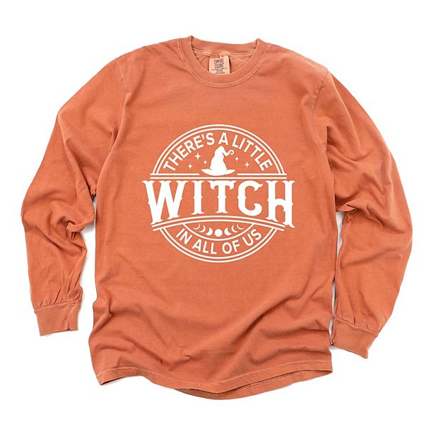 

Футболка с длинным рукавом и принтом A little witch in all of us Simply Sage Market, Yam