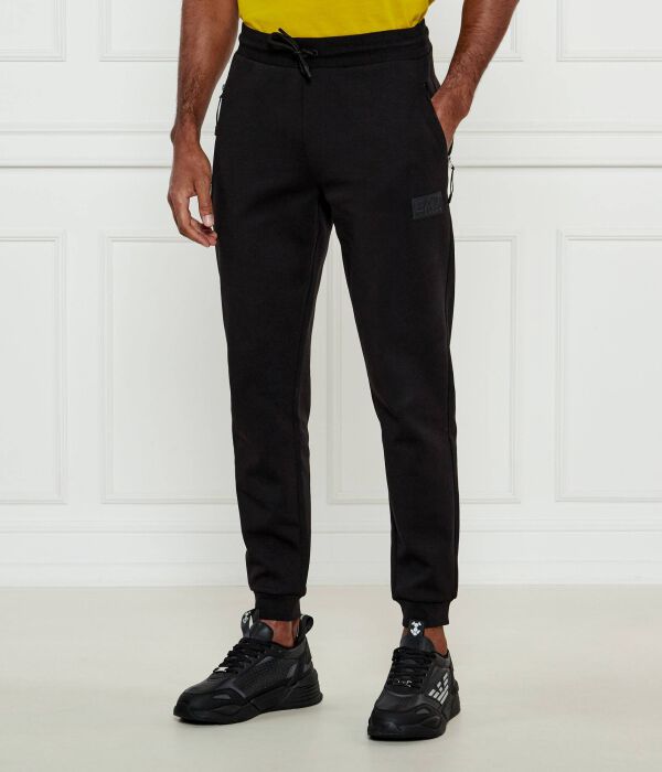 

Брюки Regular fit Ea7, черный