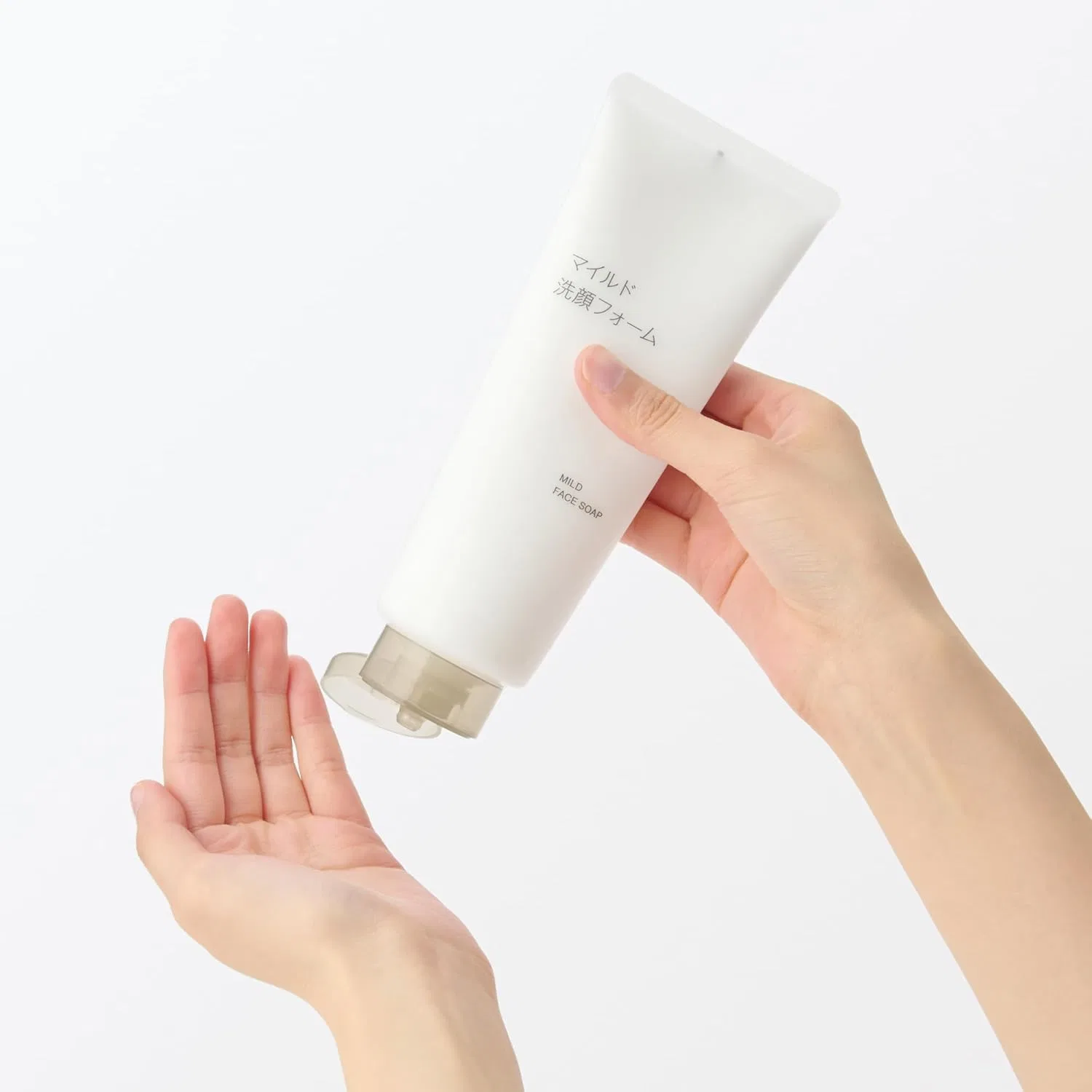 Пенка для умывания Muji — Гель- Mild Cleansing Foam, , белый, 220 г — фото 3
