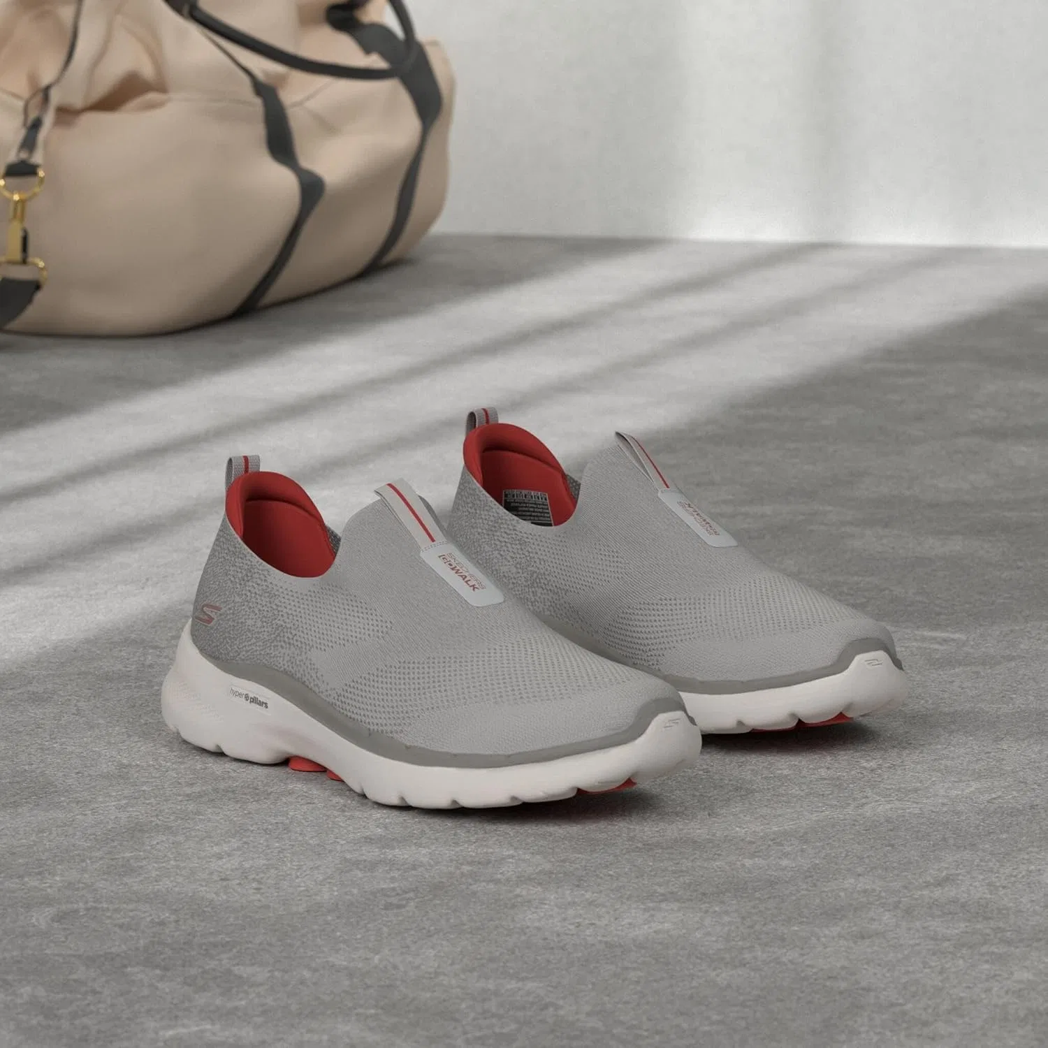 Женские кроссовки Skechers Premium, Grey Red — фото 2