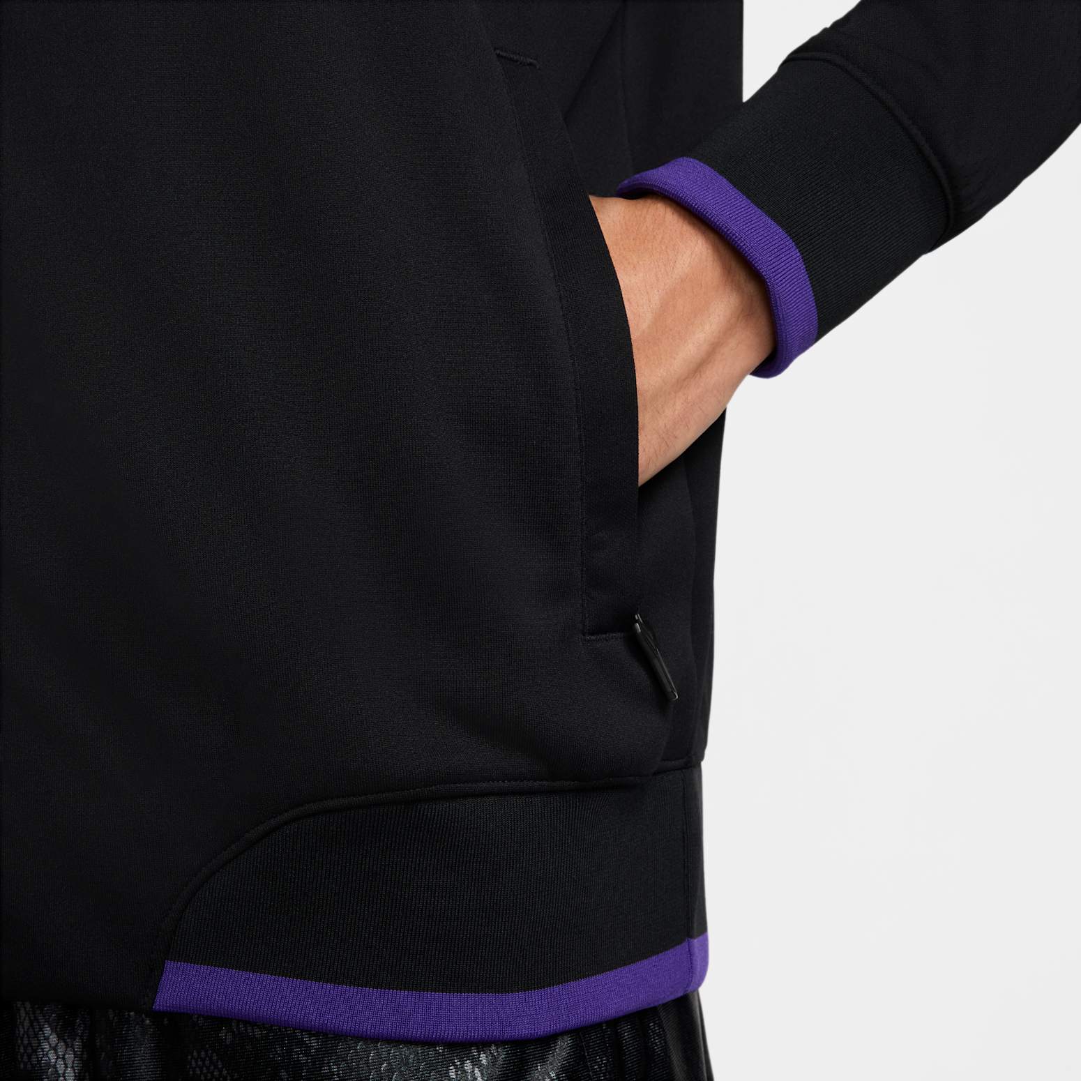 Баскетбольная куртка Nike Kobe Dri-FIT, цвет «Черный, фиолетовый» — фото 3