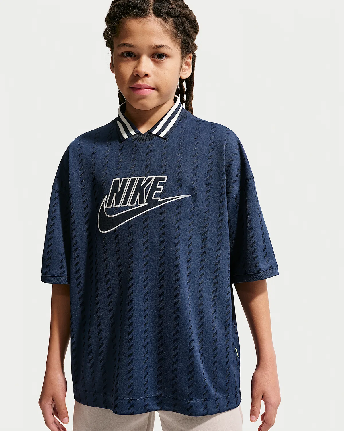 Детская футболка с коротким рукавом Nike Sportswear, Midnight Navy/Obsidian/Soft Pearl/Obsidian