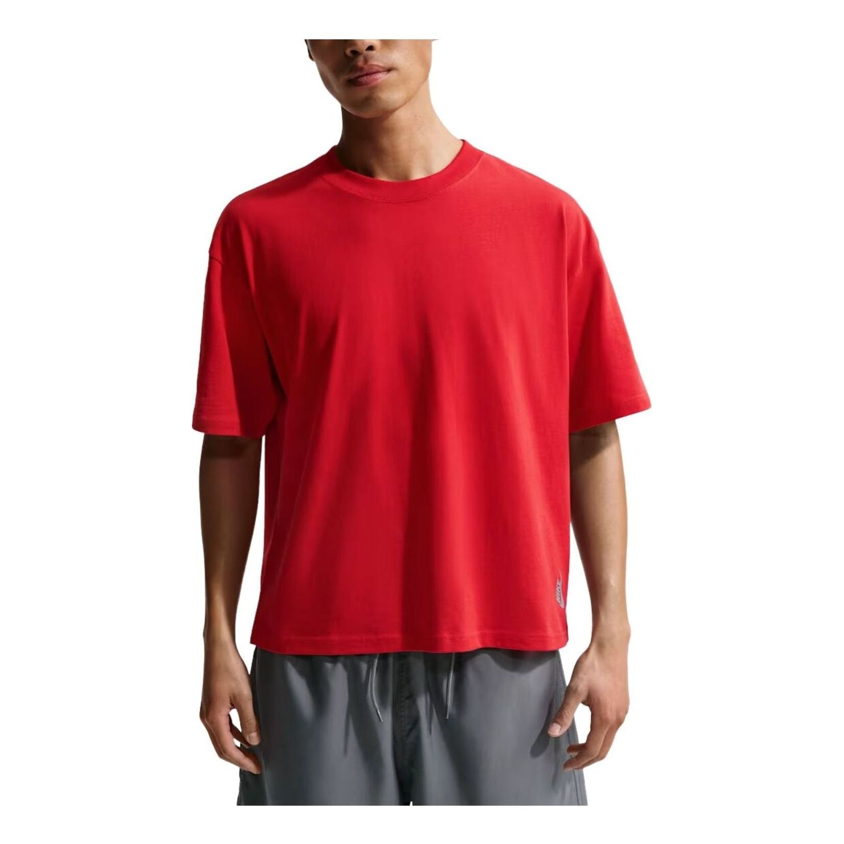 

Футболка Nike Sportswear 'University Red'