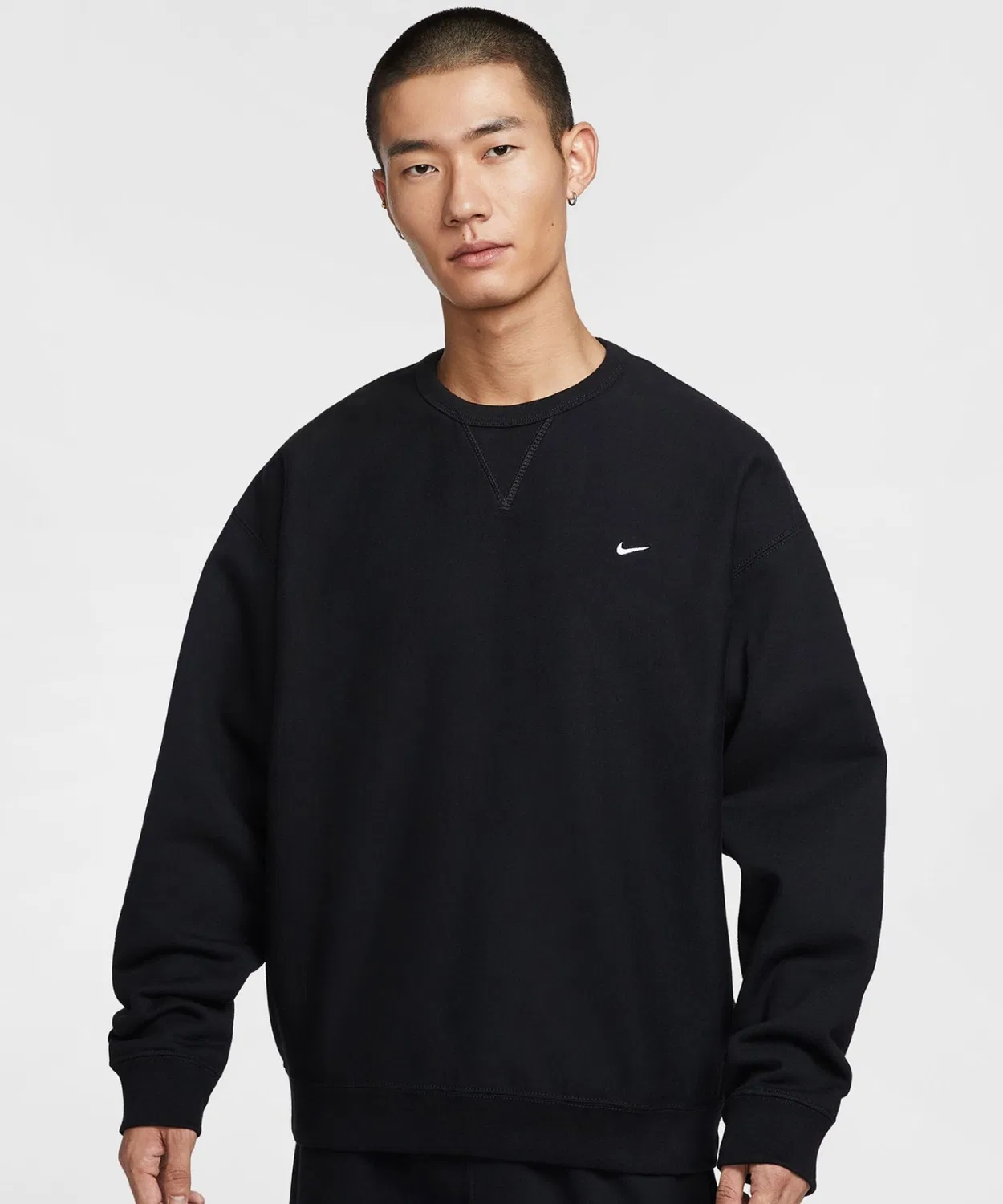 Свитшот Nike Solo Swoosh с логотипом, чёрный