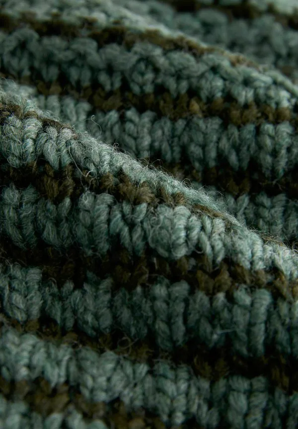 Джемпер с воротником-стойкой и декоративной строчкой Next, Khaki Green — фото 3