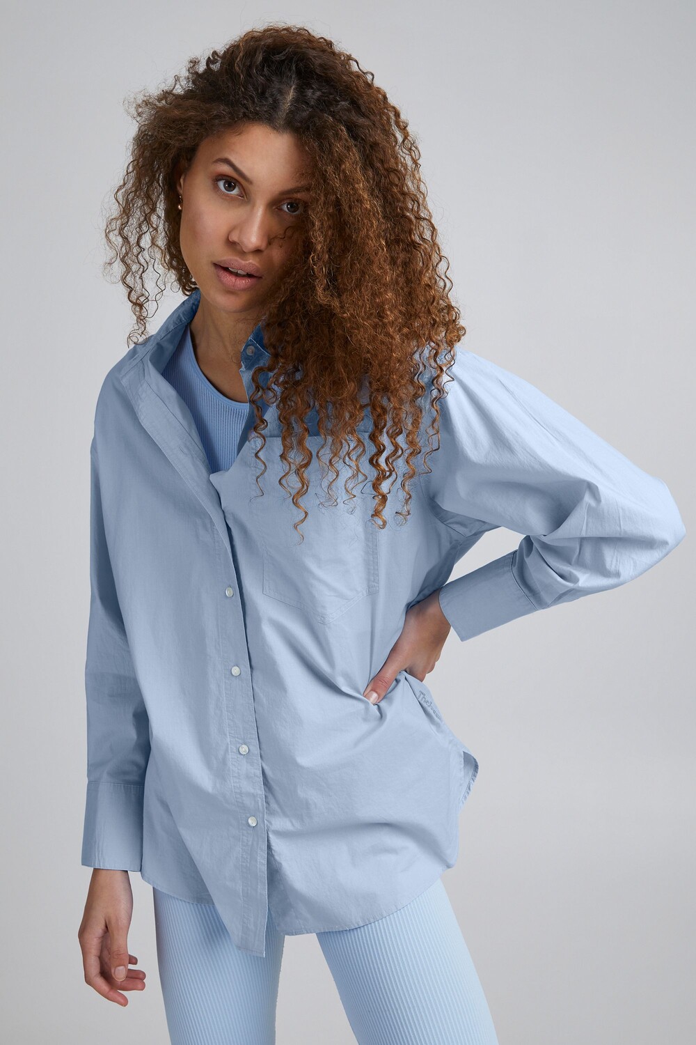 

Блуза TheJoggConcept. Langarm JCHELENA SHIRT, синий