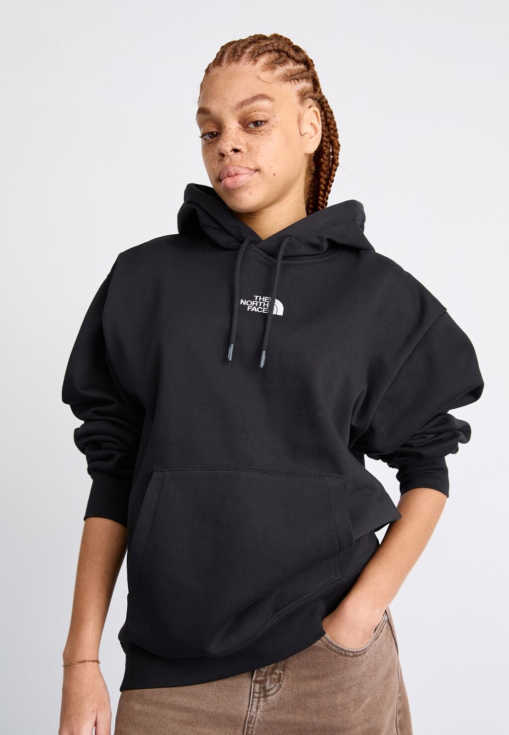 

Толстовка с капюшоном ESSENTIAL HOODIE The North Face, черный