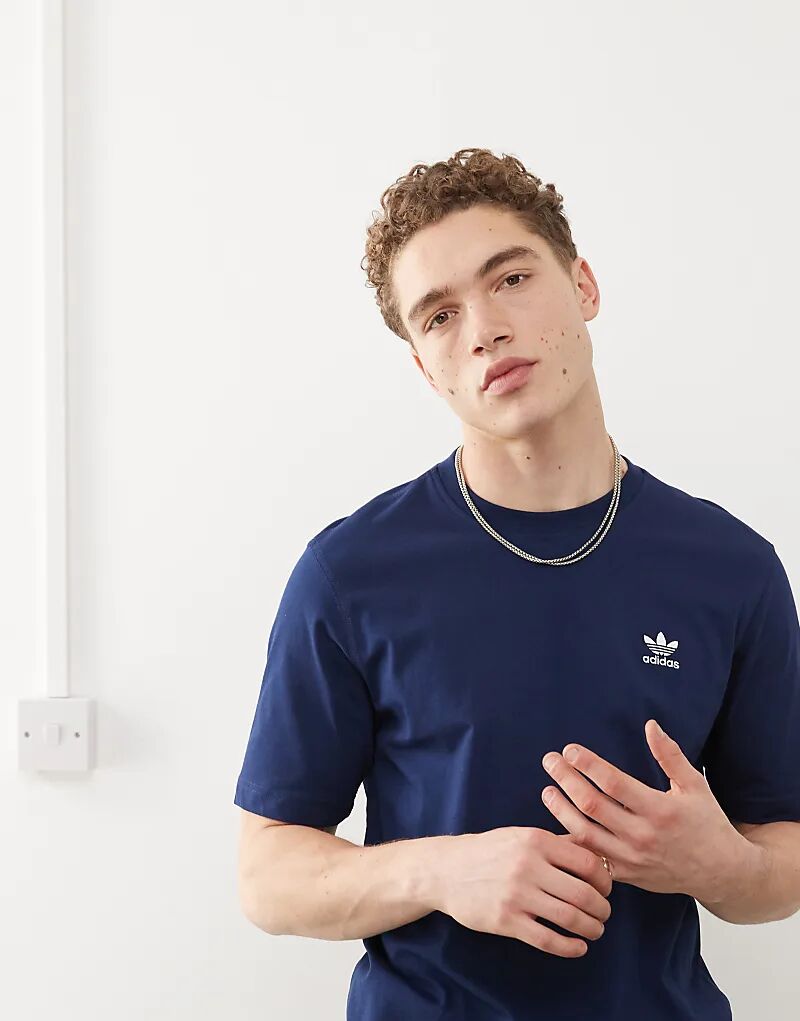 

Футболка Trefoil Essentials темно-синего цвета adidas Originals