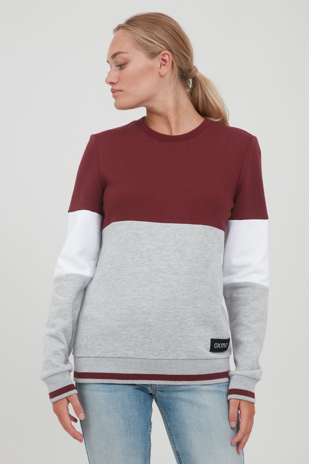 

Толстовка Oxmo Hoodie OXOmaya, красный