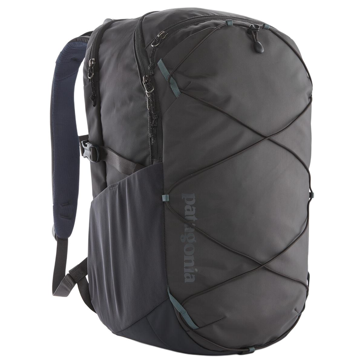 

Patagonia 30-литровый рюкзак для активного отдыха из переработанного полиэстера Smolder Blue Unisex