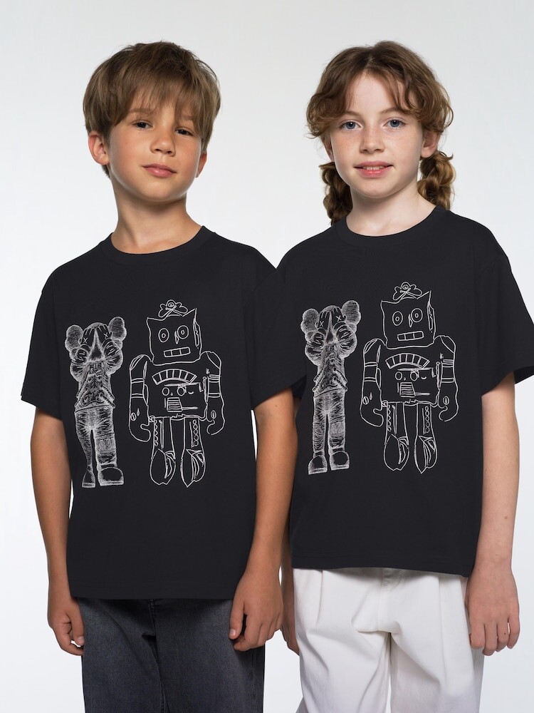 

Футболка с графическим принтом Kaws + Warhol Uniqlo, цвет 09 черный