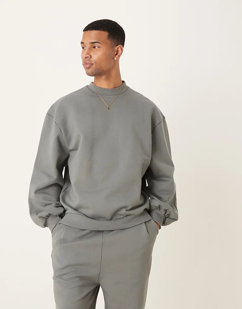 

Толстовка ASOS DESIGN премиум-класса из плотной ткани оверсайз плотностью 400 г/м² с расклешенными рукавами светло-зеленого цвета