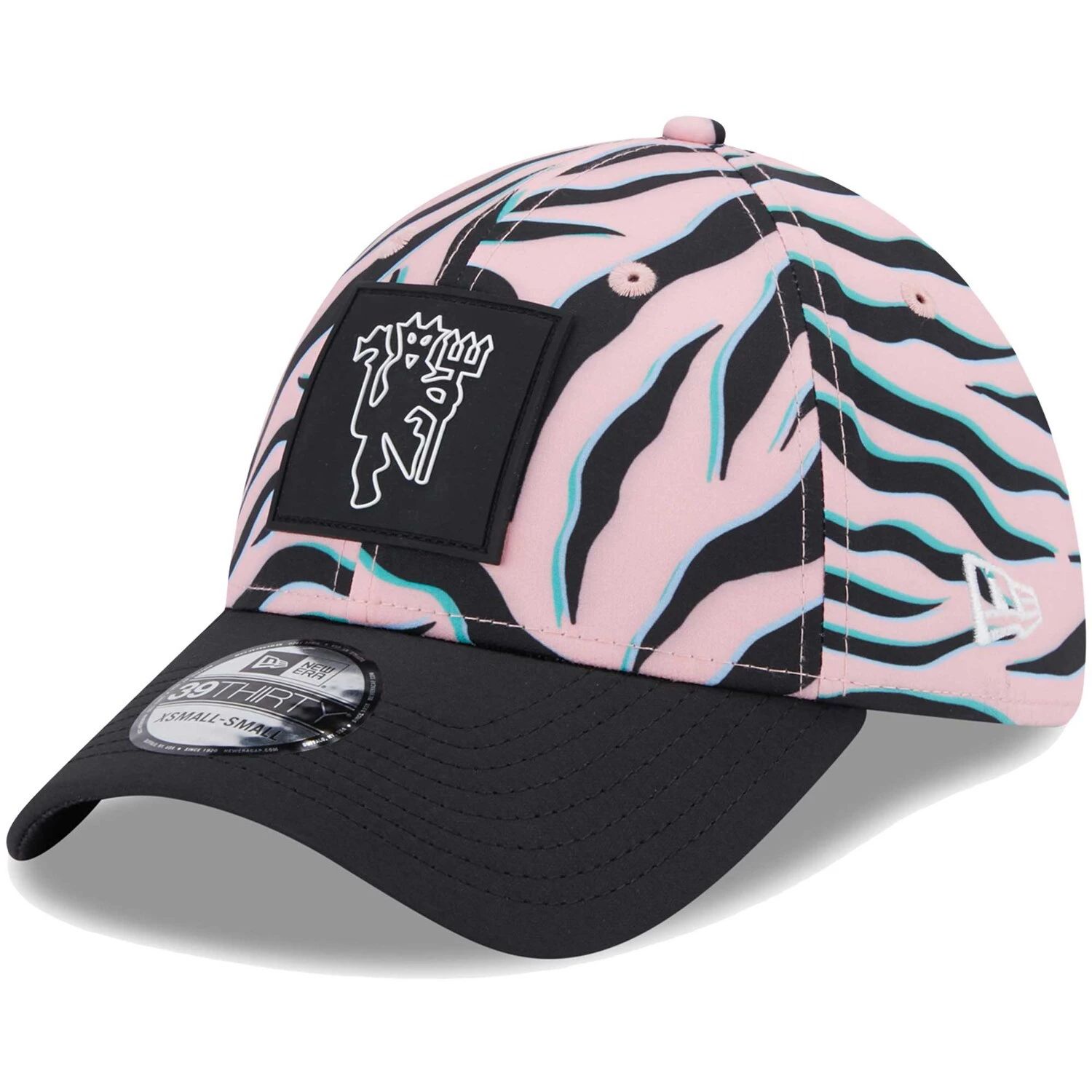 

Мужская кепка New Era Pink/Black Manchester United Zebra со сплошным принтом 39THIRTY Flex Hat