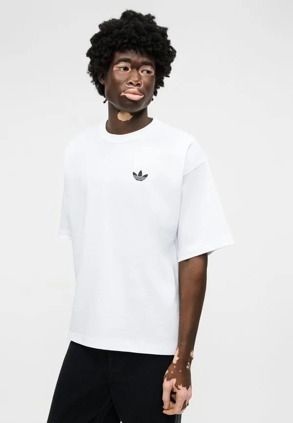 Футболка с принтом попугая Adidas Originals, White — фото 4