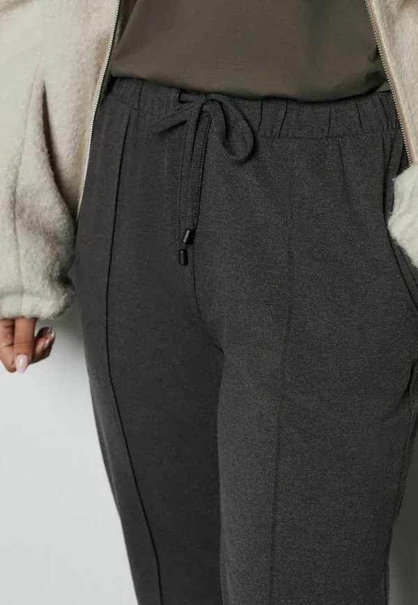 Брюки Regular fit Next, charcoal grey marl, цвет угольно-серый меланж