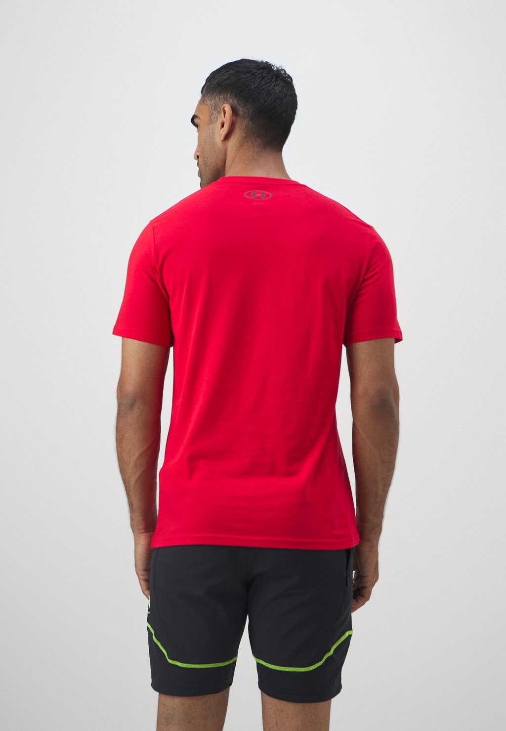 

Спортивная футболка FOUNDATION UPDATE Under Armour, красный