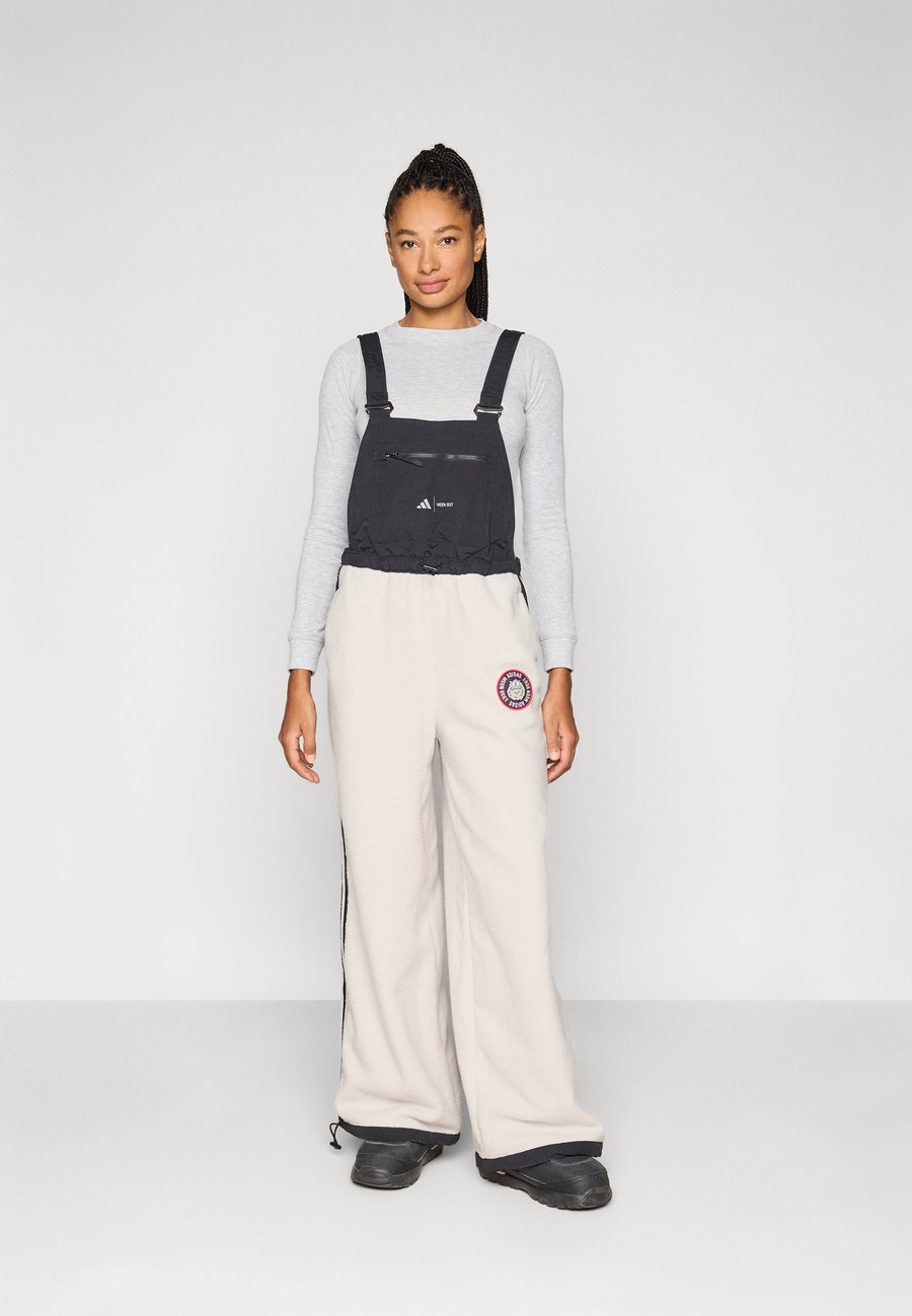 

Лыжные брюки Adidas Sportswear BIB PANT, White/Black/White, Белый, Лыжные брюки Adidas Sportswear BIB PANT, White/Black/White