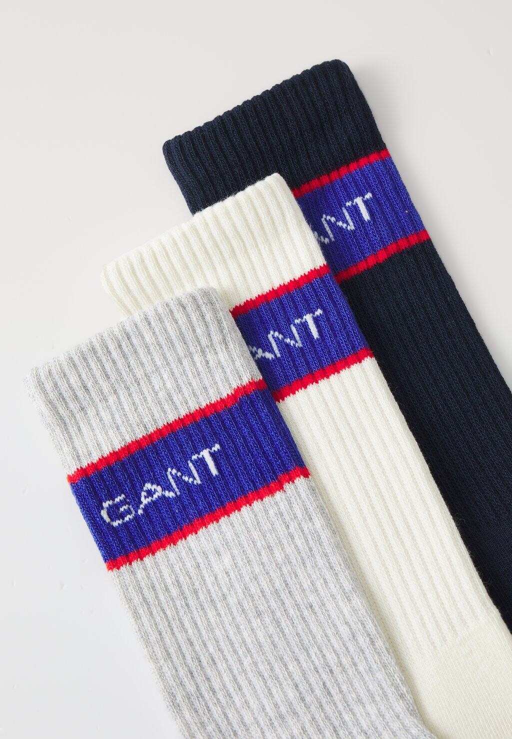 

Носки EXCLUSIVE HERITAGE 2.0 SPORT SOCKS 3-PACK GANT, серый